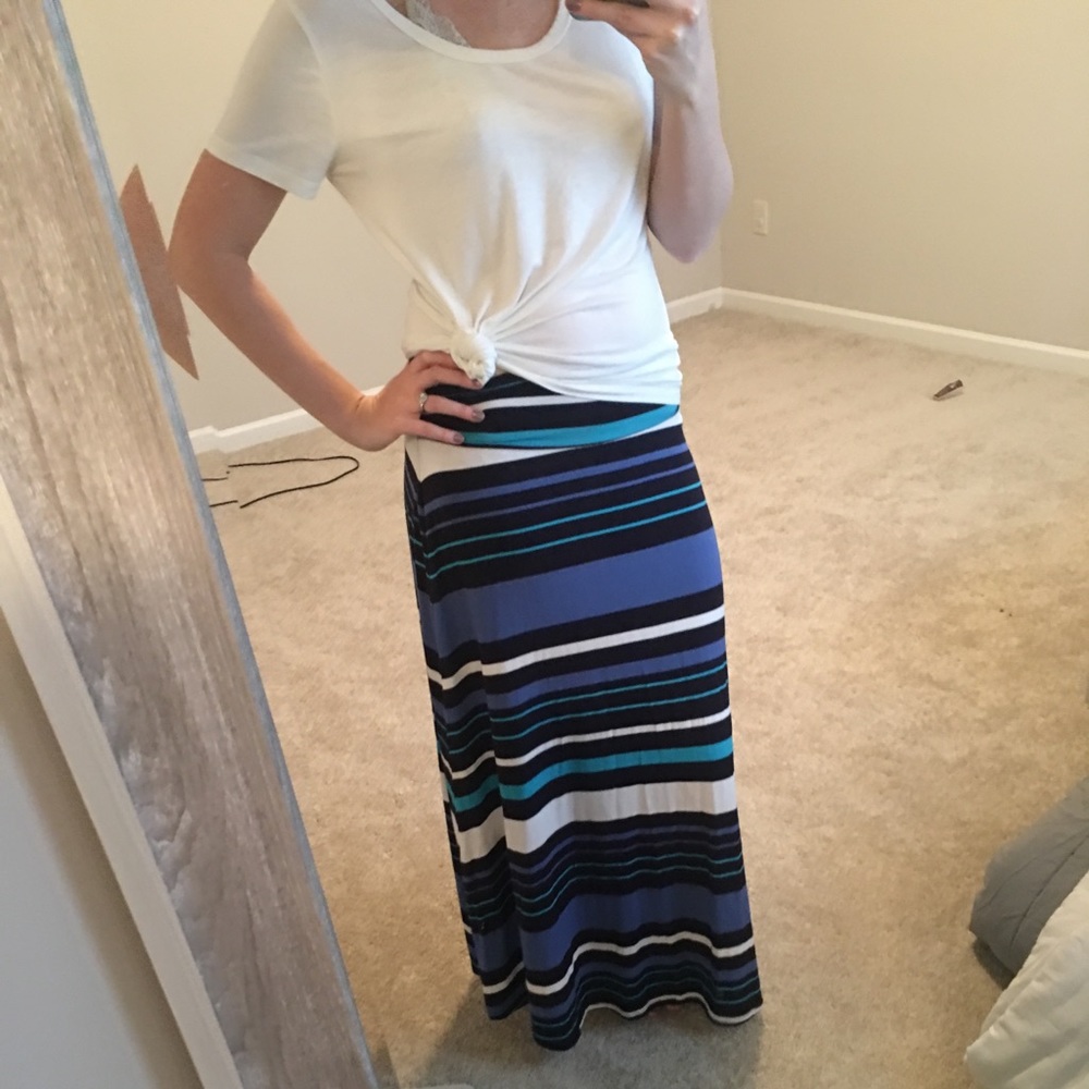 Merona Blue & White Striped Maxi Skirt Size M